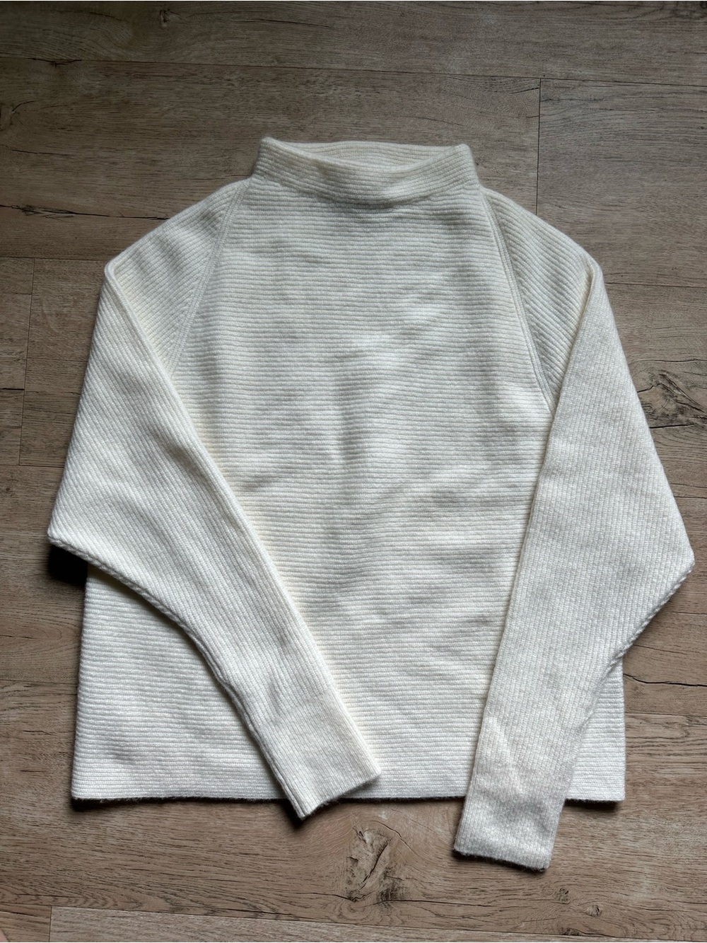 Theory Ivory Ribbed Knit Mock Neck Sweater -NWOT